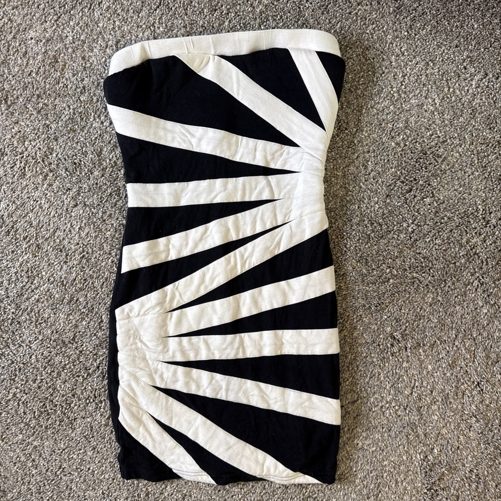 Body Central Strapless Dress Sleeveless Stretch Black & White Size Small
